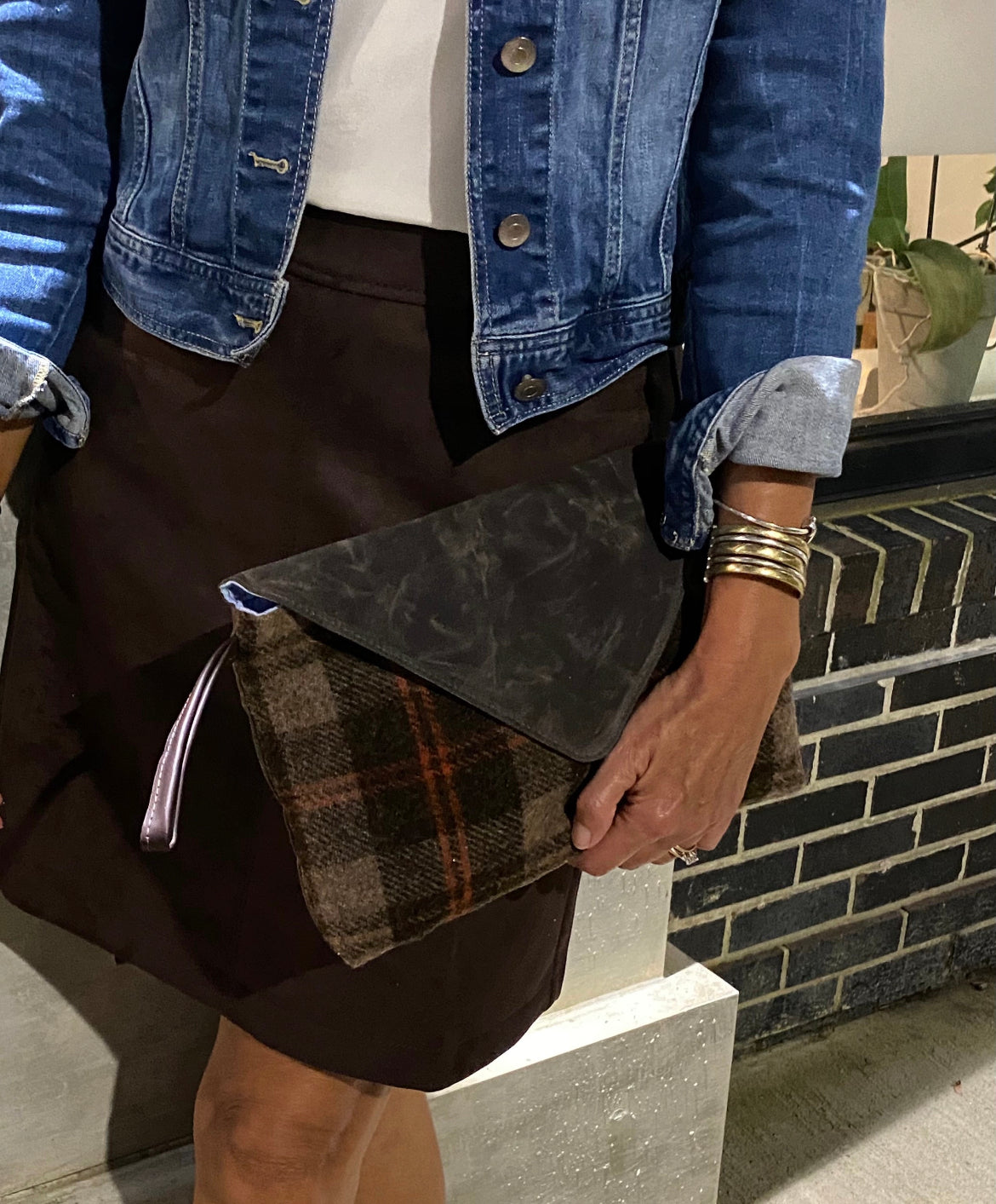 Wool plaid and waxed cotton clutch by Andover Trask - Chocolate